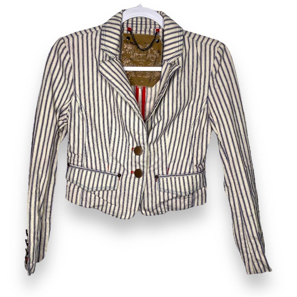 G.E.T Equipment General Technique Cropped Striped White Blazer XS